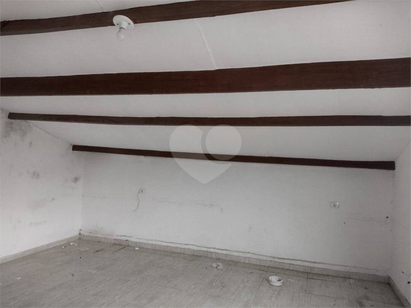 Casa à venda com 5 quartos, sendo 1 suíte, em Jardim Márcia, Suzano, SP