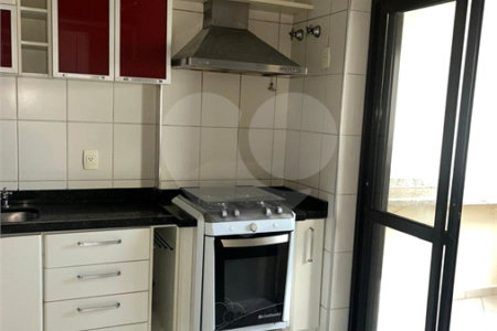 Apartamento para alugar com 3 suítes em Vila Assunção, Santo André, SP
