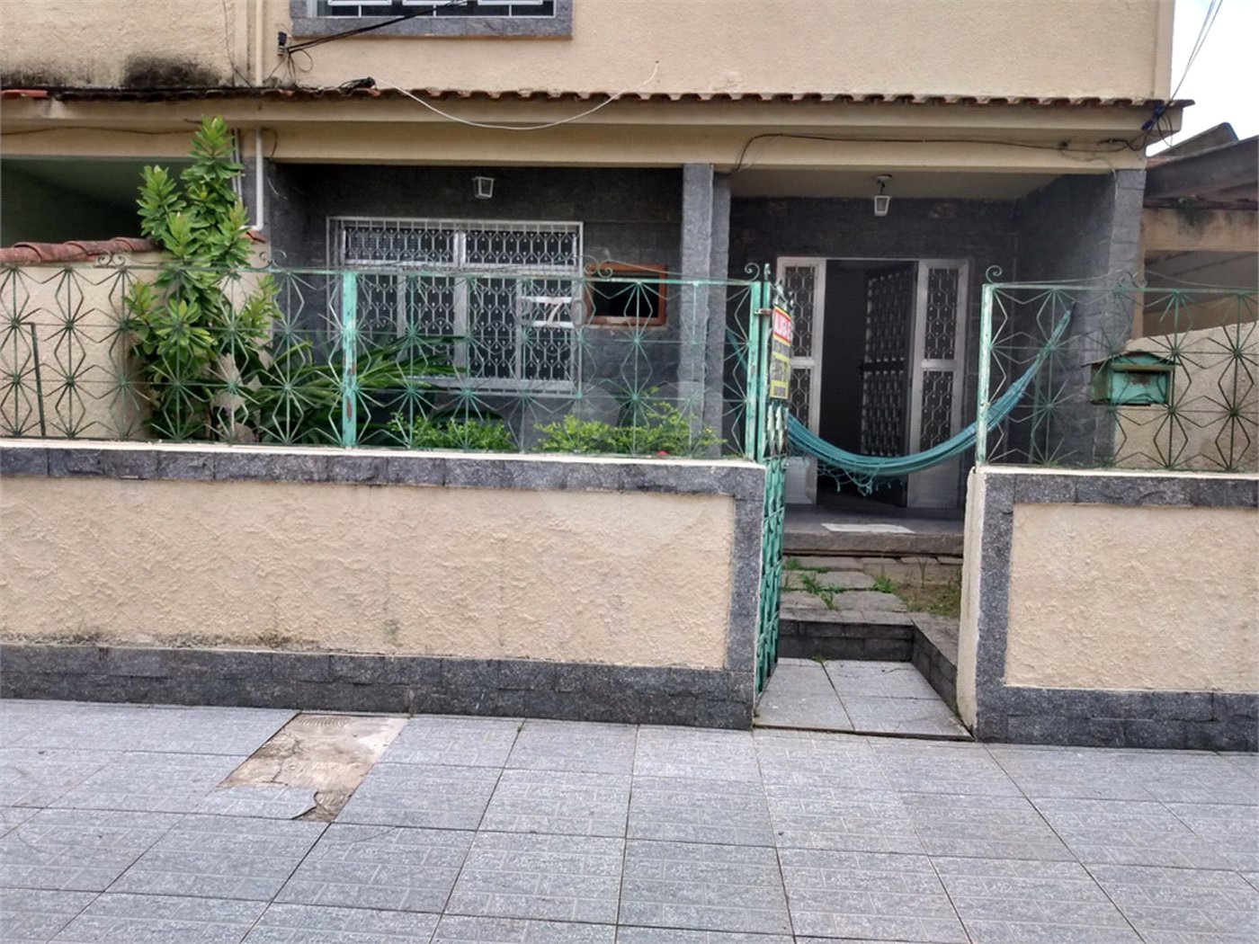 Casa à venda com 3 quartos, sendo 1 suíte, em Campo Grande, Rio de Janeiro, RJ