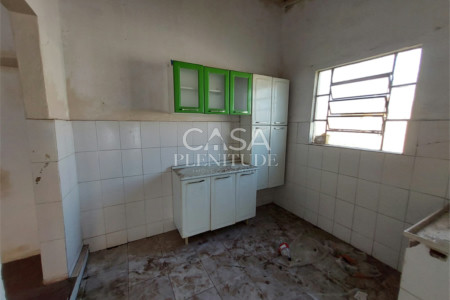 Sobrado à venda com 4 quartos em Vila Augusta, Sorocaba, SP