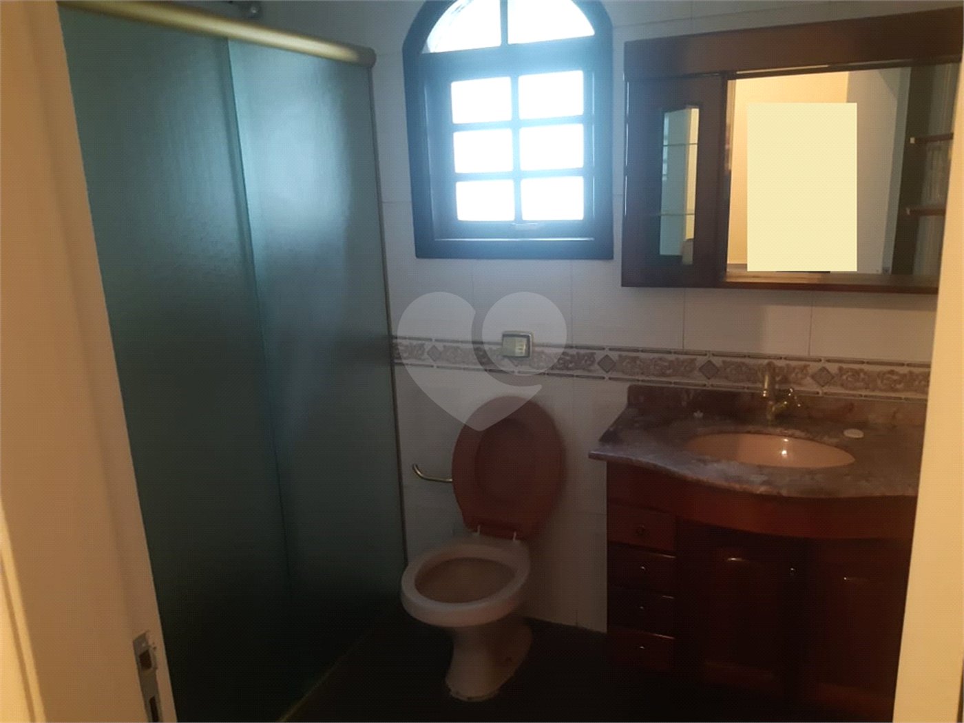 Casa à venda com 2 quartos em Vila Galvão, Guarulhos, SP