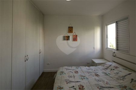 Apartamento à venda com 3 quartos, sendo 1 suíte, em Chácara Santo Antônio, São Paulo, SP