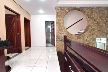 Sobrado à venda ou para alugar com 3 quartos, sendo 1 suíte,  em Jardim Maria Helena, Guarulhos, SP