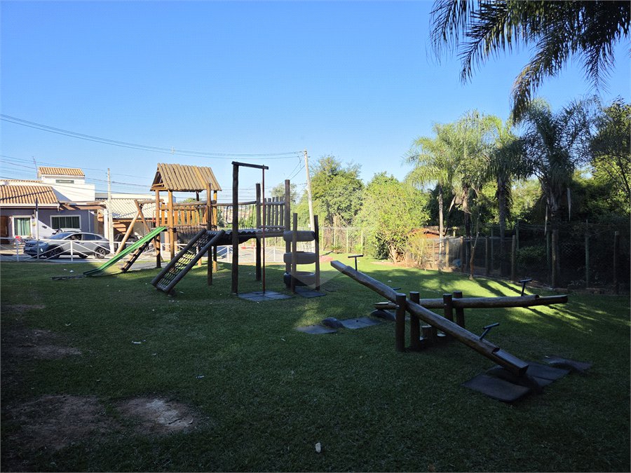 Casa à venda com 2 quartos, sendo 1 suíte, no condomínio Horto Florestal II, Sorocaba - SP