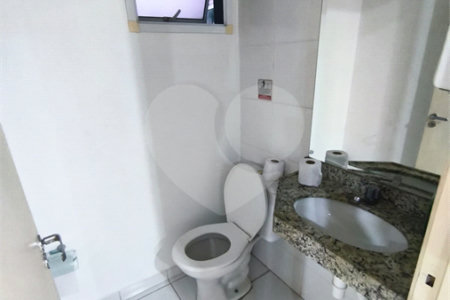 Apartamento à venda com 2 quartos em Vila Guilhermina, São Paulo, SP