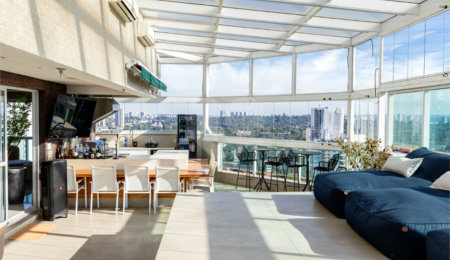 Apartamento à venda com 4 quartos, sendo 3 suítes,  em Campo Belo, São Paulo, SP
