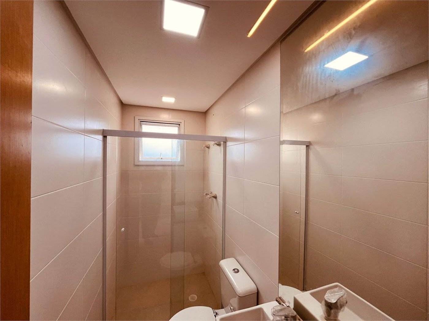 Apartamento com 3 dormitórios à venda, 285 m² por R$ 3.490.000,00 - Jardim Virginia - Guarujá/SP