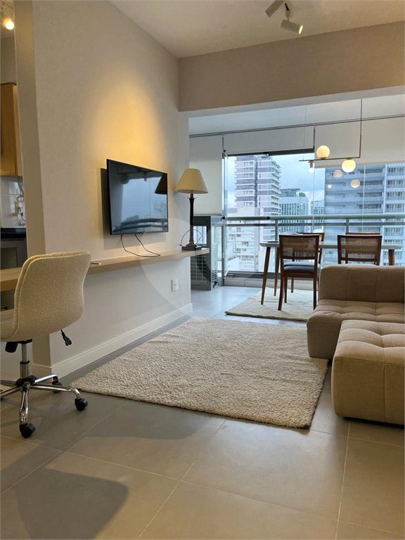 Apartamento à venda com 1 suíte em Pinheiros, São Paulo, SP