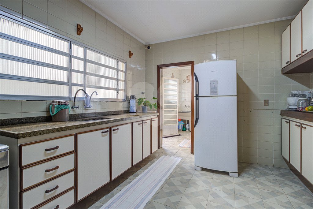 Sobrado à venda com 3 quartos, sendo 1 suíte, em Interlagos, São Paulo, SP
