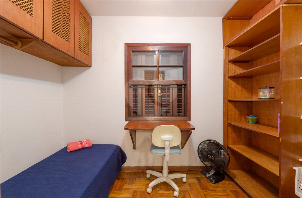 Casa à venda com 3 quartos, sendo 1 suíte,  em Campo Belo, São Paulo, SP