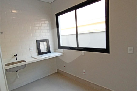 Casa à venda com 4 quartos, sendo 3 suítes,  no condomínio Alphaville Nova Esplanada 3, Votorantim - SP