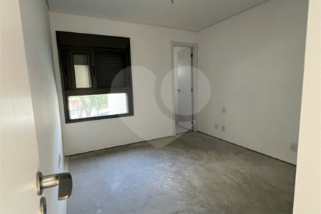 Apartamento à venda com 4 suítes em Sumaré, São Paulo, SP