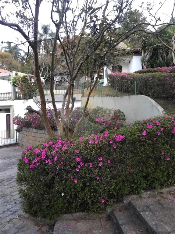 Casa à venda com 6 quartos, sendo 5 suítes, em Roseira, Mairiporã, SP