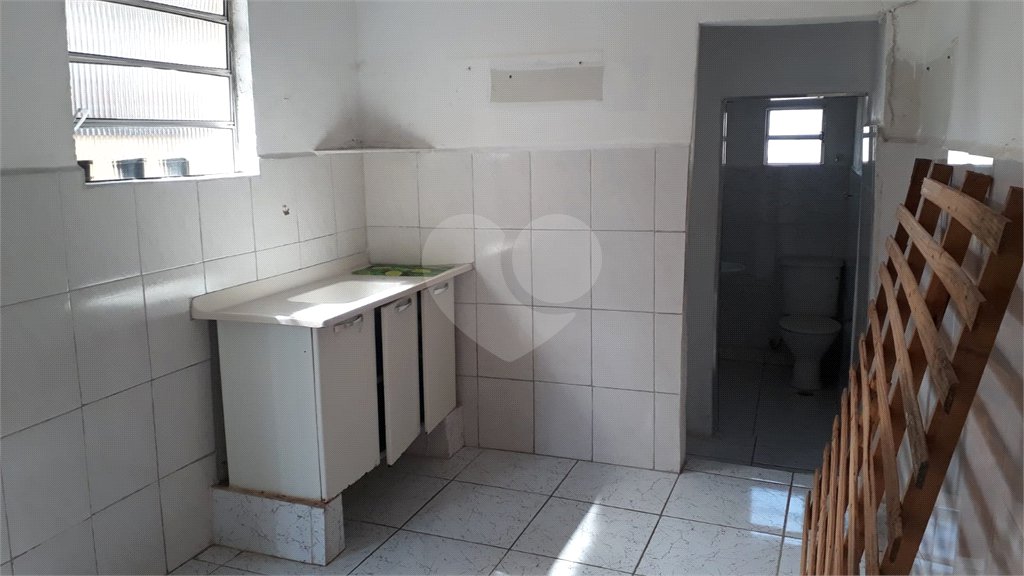 Casa à venda com 3 quartos em Parque Vitória, São Paulo, SP