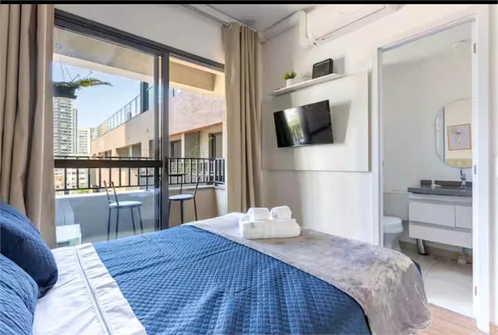 Apartamento à venda com 1 quarto em Vila Cordeiro, São Paulo, SP