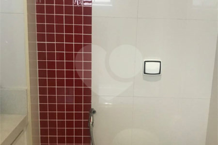 Apartamento à venda com 3 suítes em Vila Regente Feijó, São Paulo, SP