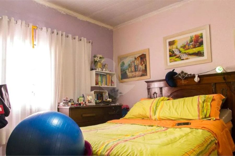 Casa à venda com 3 quartos, sendo 1 suíte,  em Planalto Paulista, São Paulo, SP