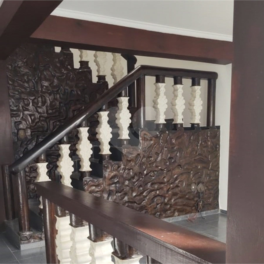 Sobrado à venda com 2 quartos, sendo 1 suíte, em Parque das Rosas, Itu, SP