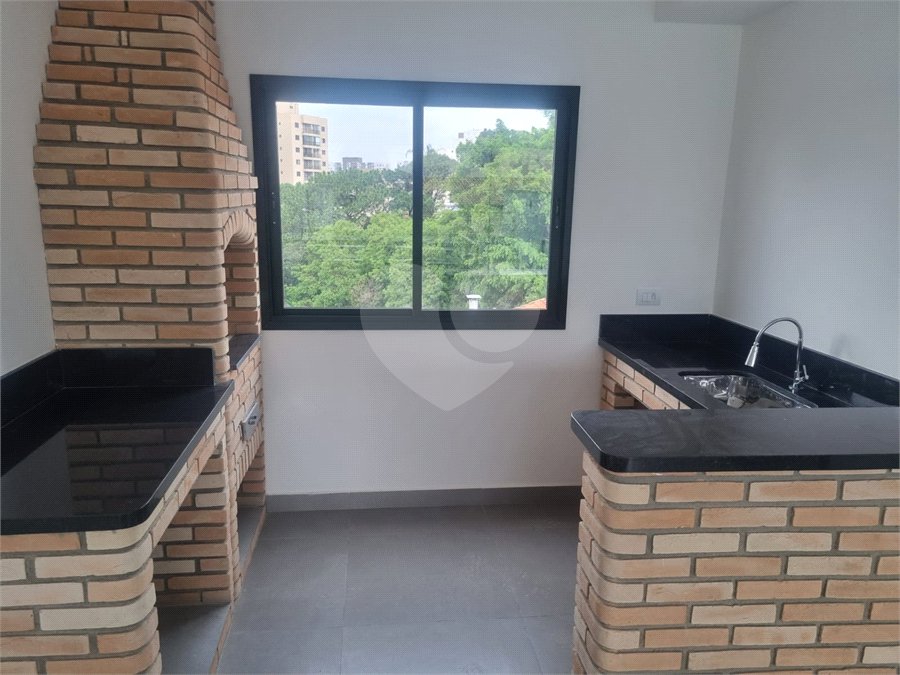 Sobrado à venda com 3 quartos, sendo 1 suíte, em Vila São Paulo, São Paulo, SP