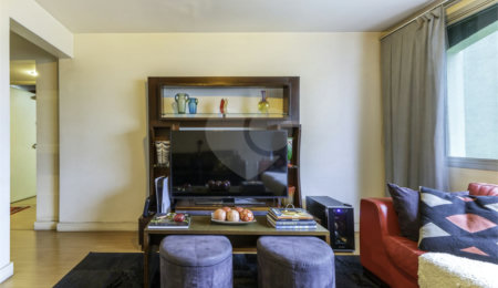 Apartamento à venda com 3 quartos, sendo 1 suíte,  em Bela Vista, São Paulo, SP