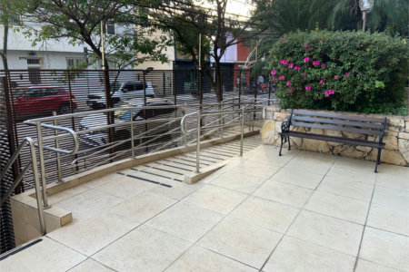 Apartamento à venda com 4 quartos, sendo 3 suítes,  em Pinheiros, São Paulo, SP