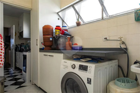 Apartamento à venda com 3 quartos, sendo 1 suíte, em Sumaré, São Paulo, SP