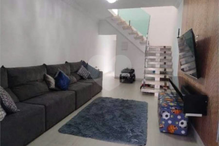 Casa à venda com 2 quartos, sendo 1 suíte,  em Vila Miranda, Itaquaquecetuba, SP