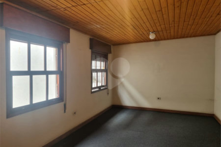 Sobrado à venda com 3 quartos em Brooklin, São Paulo, SP