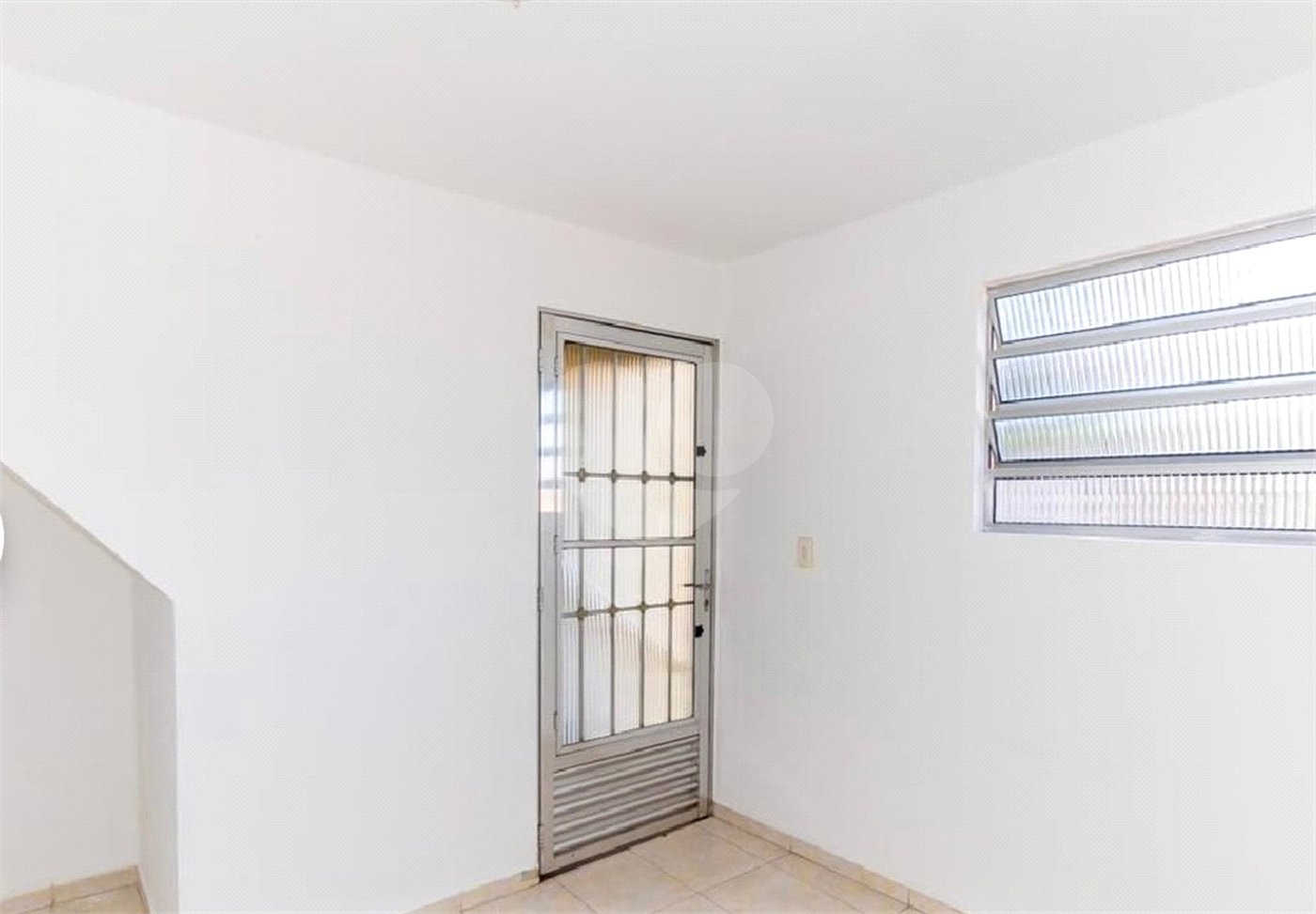 Sobrado à venda com 3 quartos, sendo 1 suíte,  em Vila Isolina Mazzei, São Paulo, SP