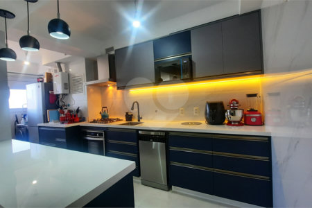 Apartamento à venda com 2 quartos em Santo Amaro, São Paulo, SP