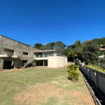 Casa à venda com 5 quartos, sendo 3 suítes,  no condomínio Flamboyant, Atibaia - SP