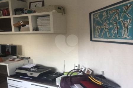 Apartamento à venda com 5 quartos, sendo 3 suítes, em Umuarama, Osasco, SP
