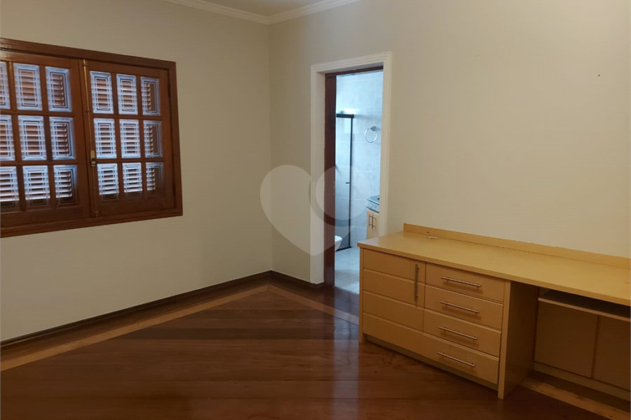 Sobrado para alugar com 3 suítes em Tremembé, São Paulo, SP