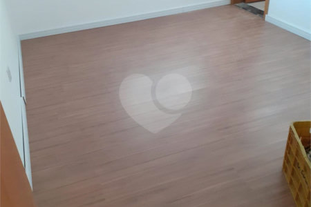 Terreno à venda com 3 suítes no condomínio Residencial Veneza, Mogi das Cruzes - SP