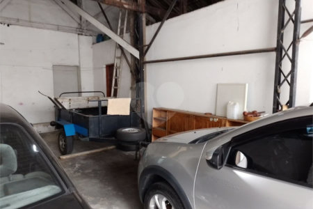 Sobrado à venda com 8 quartos, sendo 3 suítes, em Tucuruvi, São Paulo, SP
