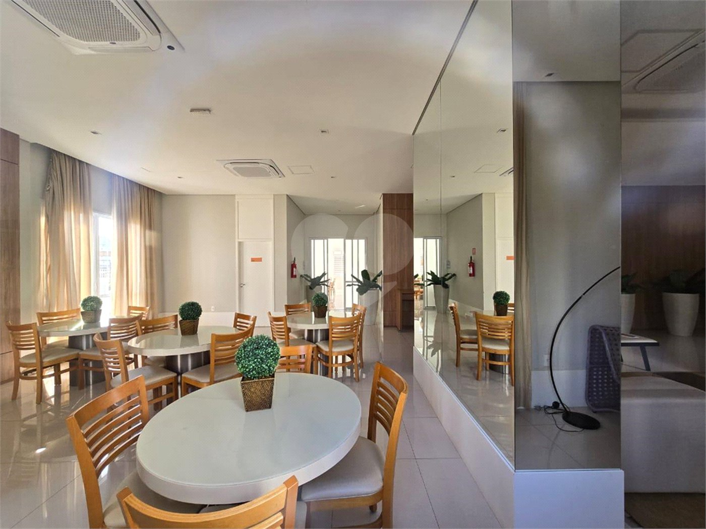Apartamento à venda com 2 quartos, sendo 1 suíte, em Barra Funda, São Paulo, SP