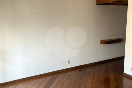 Apartamento à venda com 4 suítes em Vila Uberabinha, São Paulo, SP