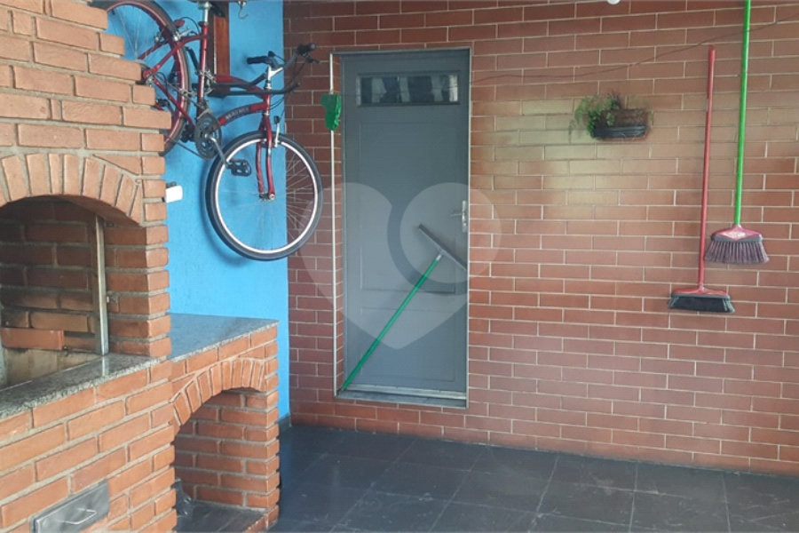Sobrado à venda com 3 quartos em Jaraguá, São Paulo, SP