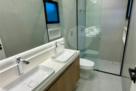 Casa à venda com 3 suítes no condomínio Le France, Sorocaba - SP