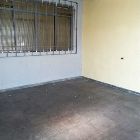 Casa à venda com 3 quartos, sendo 2 suítes, em Jardim Maria Duarte, São Paulo, SP