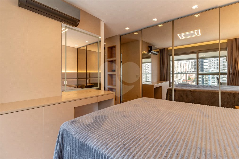 Apartamento à venda com 3 suítes em Brooklin, São Paulo, SP