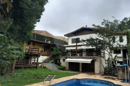 Sobrado à venda com 6 quartos, sendo 3 suítes, em Rolinópolis, São Paulo, SP