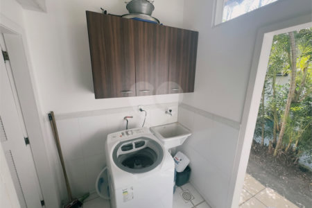 Casa em condomínio à venda com 4 quartos, sendo 3 suítes, em Manguinhos, Armação dos Búzios, RJ