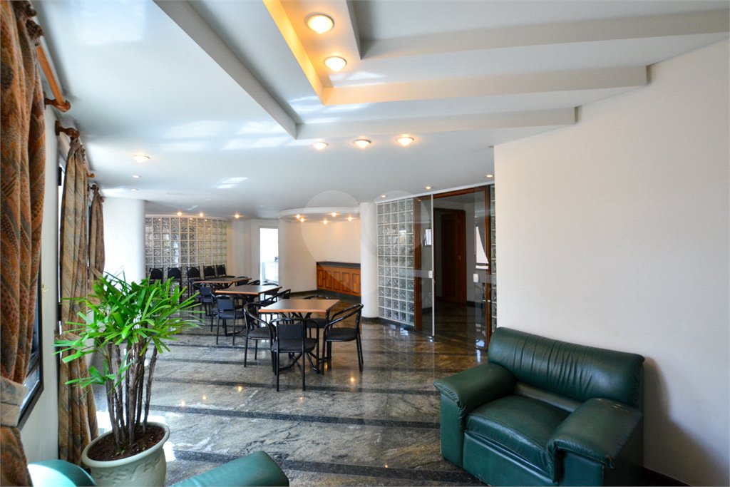 Apartamento à venda com 4 quartos, sendo 2 suítes, em Vila Monumento, São Paulo, SP