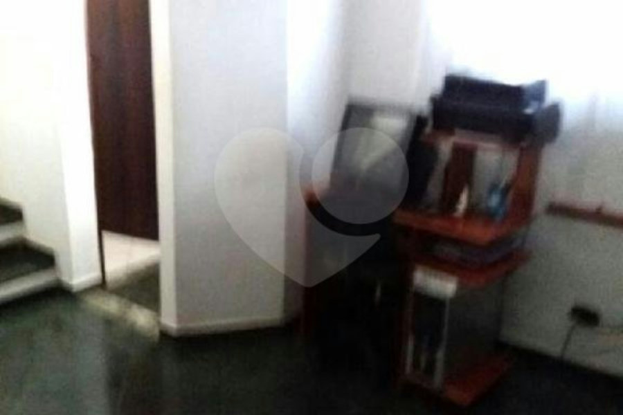 Sobrado à venda com 3 quartos, sendo 1 suíte,  em Jardim do Papai, Guarulhos, SP