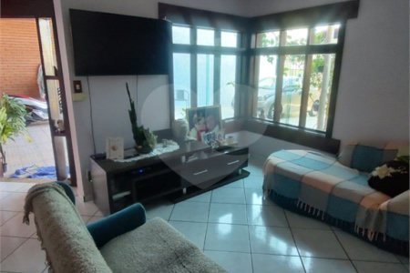 Casa à venda com 3 quartos, sendo 1 suíte, em Vila Santana, Sorocaba, SP