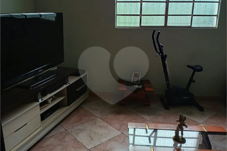 Casa Térrea à venda com 6 quartos em Vila Gustavo, São Paulo, SP