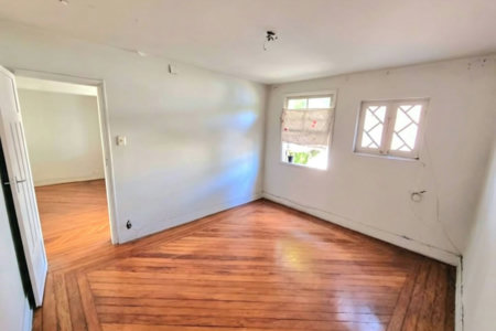 Casa com 3 dormitórios à venda, 119 m² por R$ 689.000,00 - Pompéia - Santos/SP