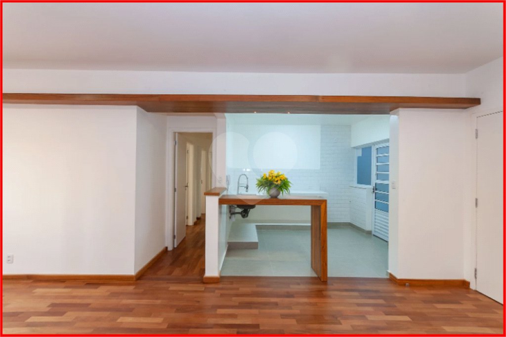 Apartamento à venda com 2 quartos em Vila Romana, São Paulo, SP