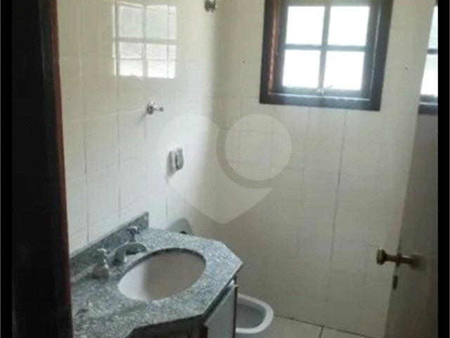 Sobrado à venda com 4 quartos, sendo 1 suíte,  em Tremembé, São Paulo, SP